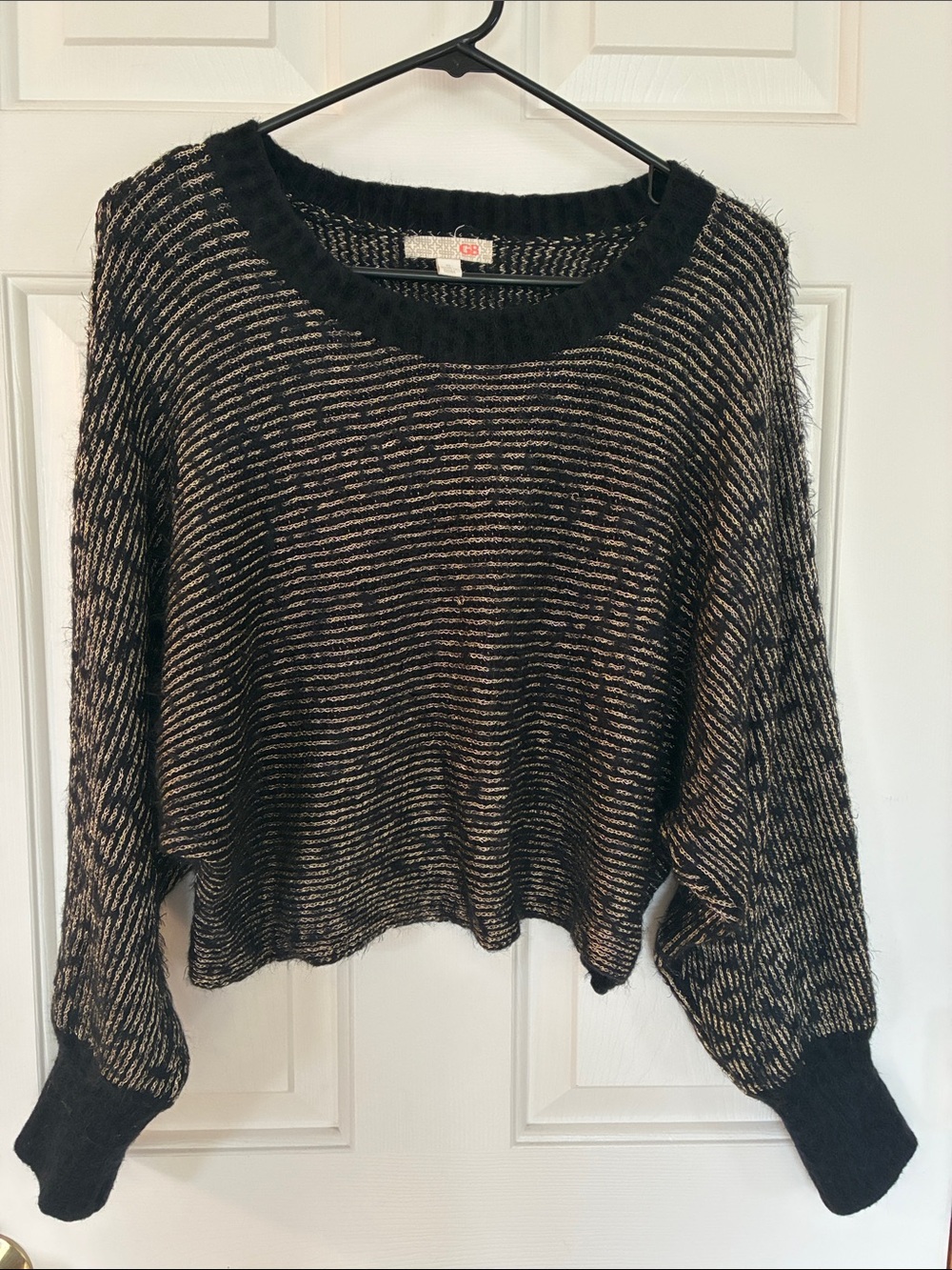 GB women’s Metallic Knit Sweater Size Small Gold Black Cropped